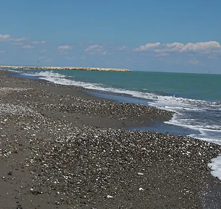 Apt In Marinagri